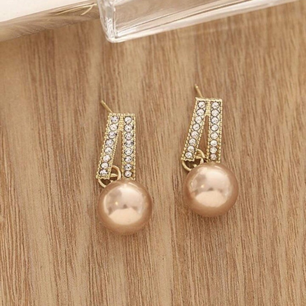 Faux Pearl Diamond Drop Alloy Gold Long Earrings New with Tags Synthetic Elegant